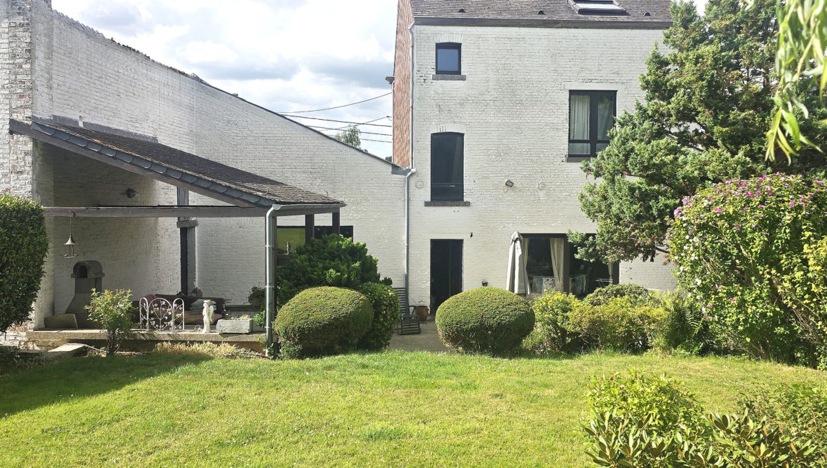 Façade arrière retouche